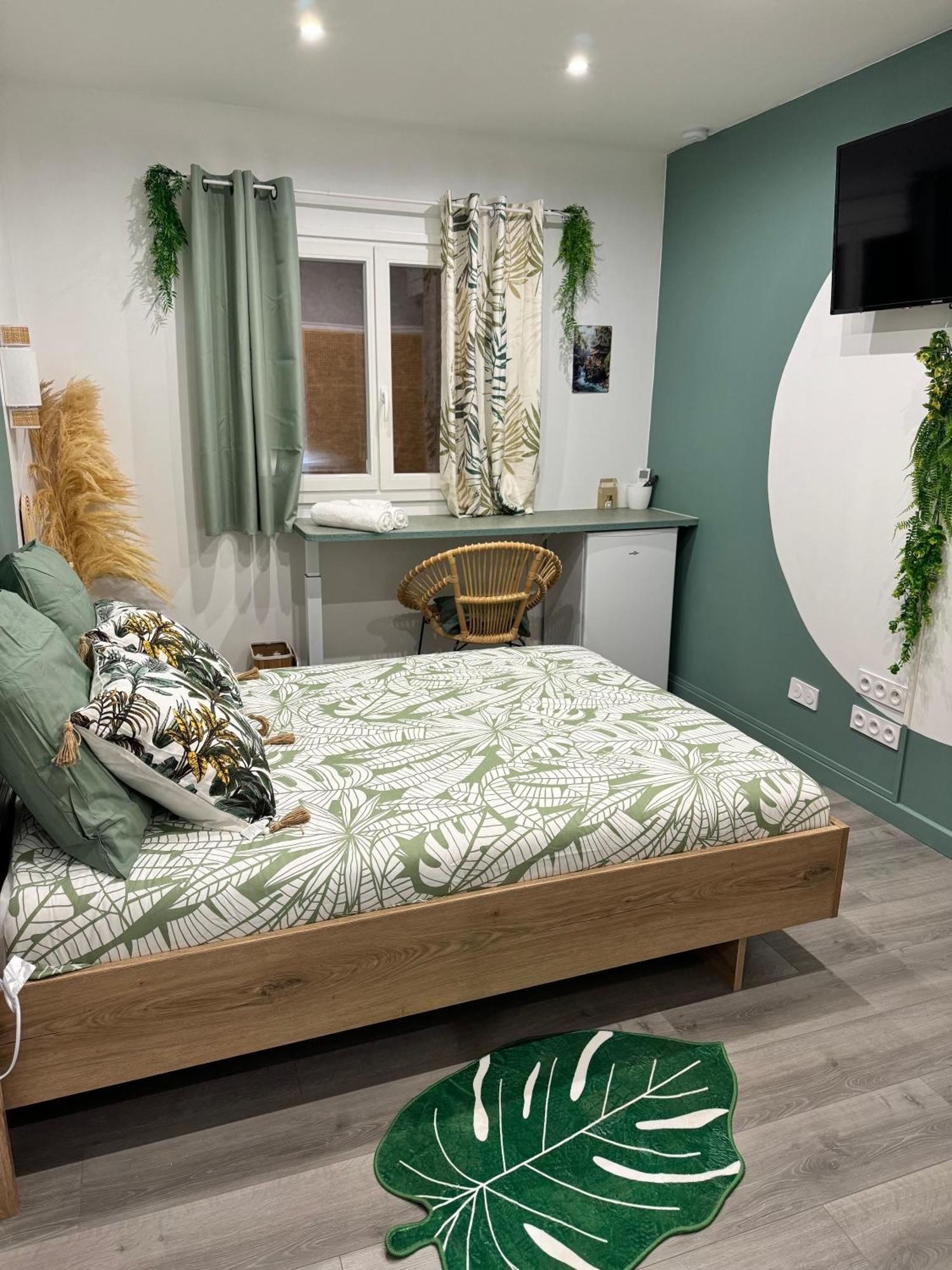 Worldroom Chambre Privee Avec Espace Commun Perpignan Szoba fotó