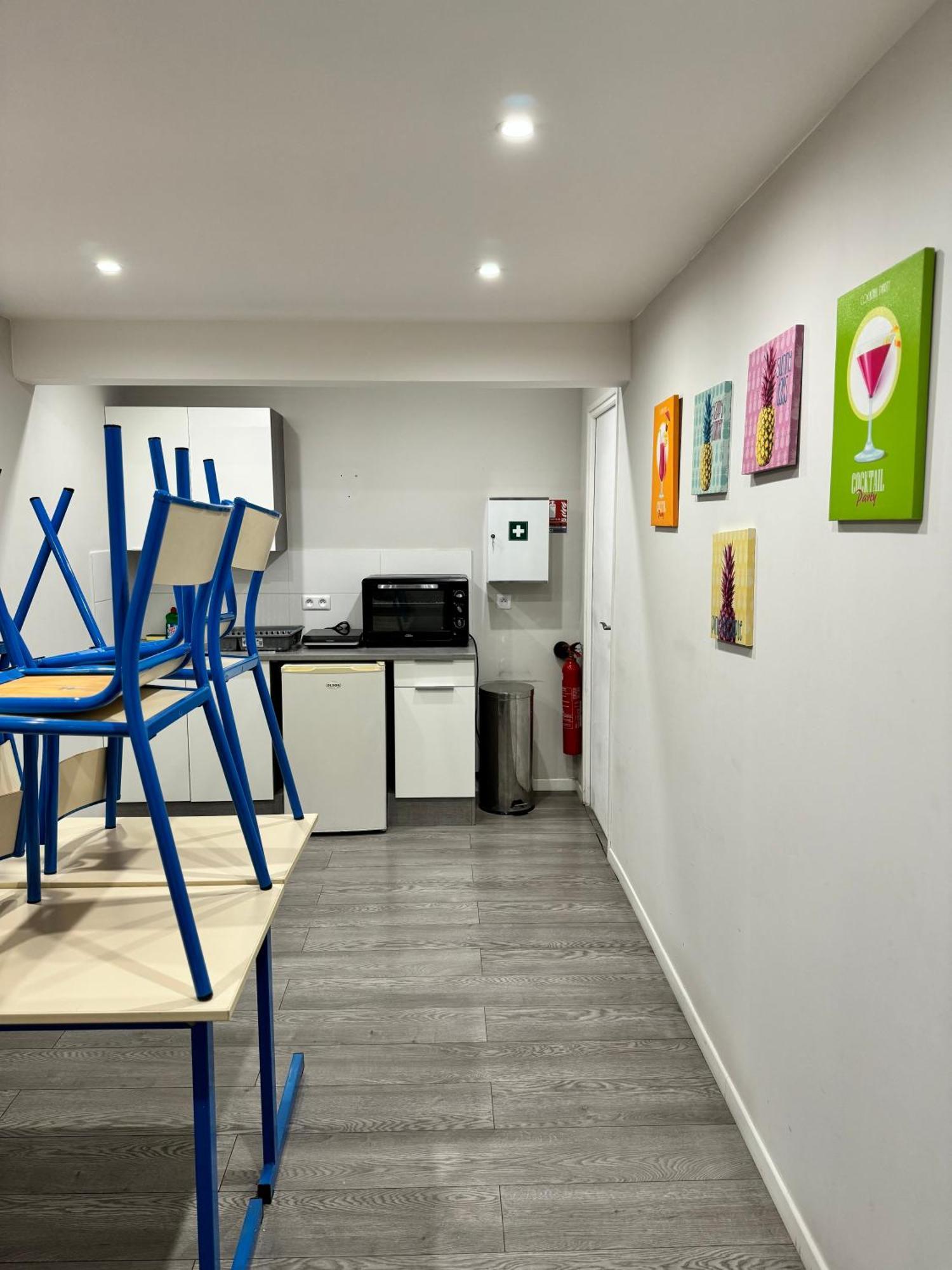 Worldroom Chambre Privee Avec Espace Commun Perpignan Szoba fotó