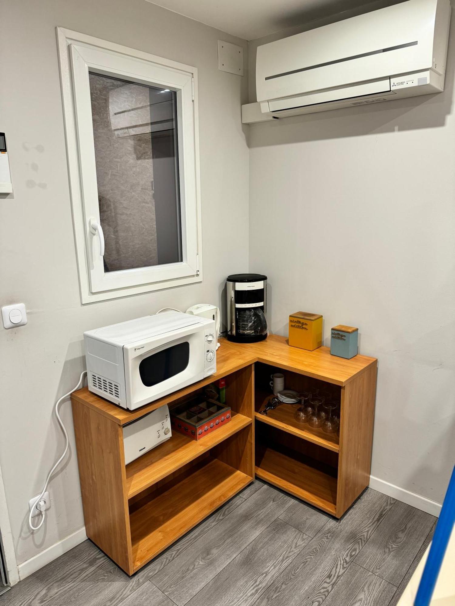 Worldroom Chambre Privee Avec Espace Commun Perpignan Szoba fotó