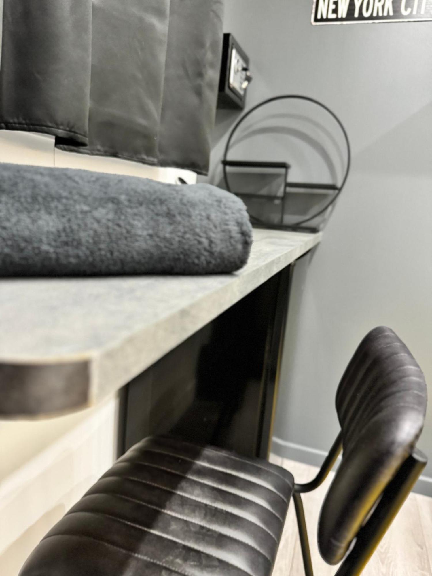 Worldroom Chambre Privee Avec Espace Commun Perpignan Kültér fotó