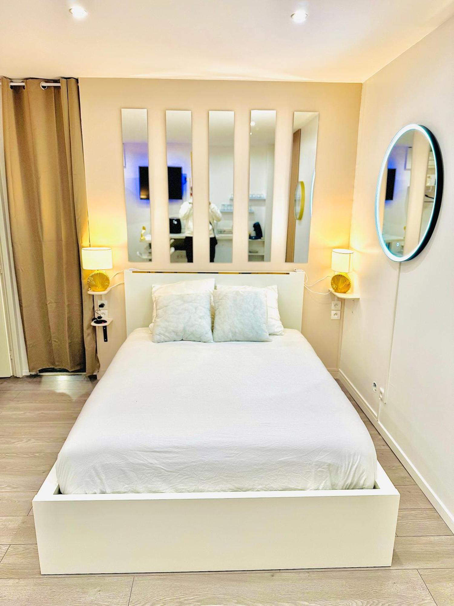 Worldroom Chambre Privee Avec Espace Commun Perpignan Kültér fotó
