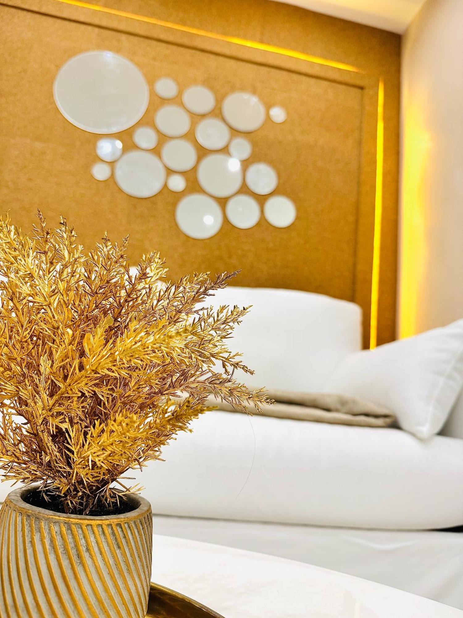 Worldroom Chambre Privee Avec Espace Commun Perpignan Kültér fotó