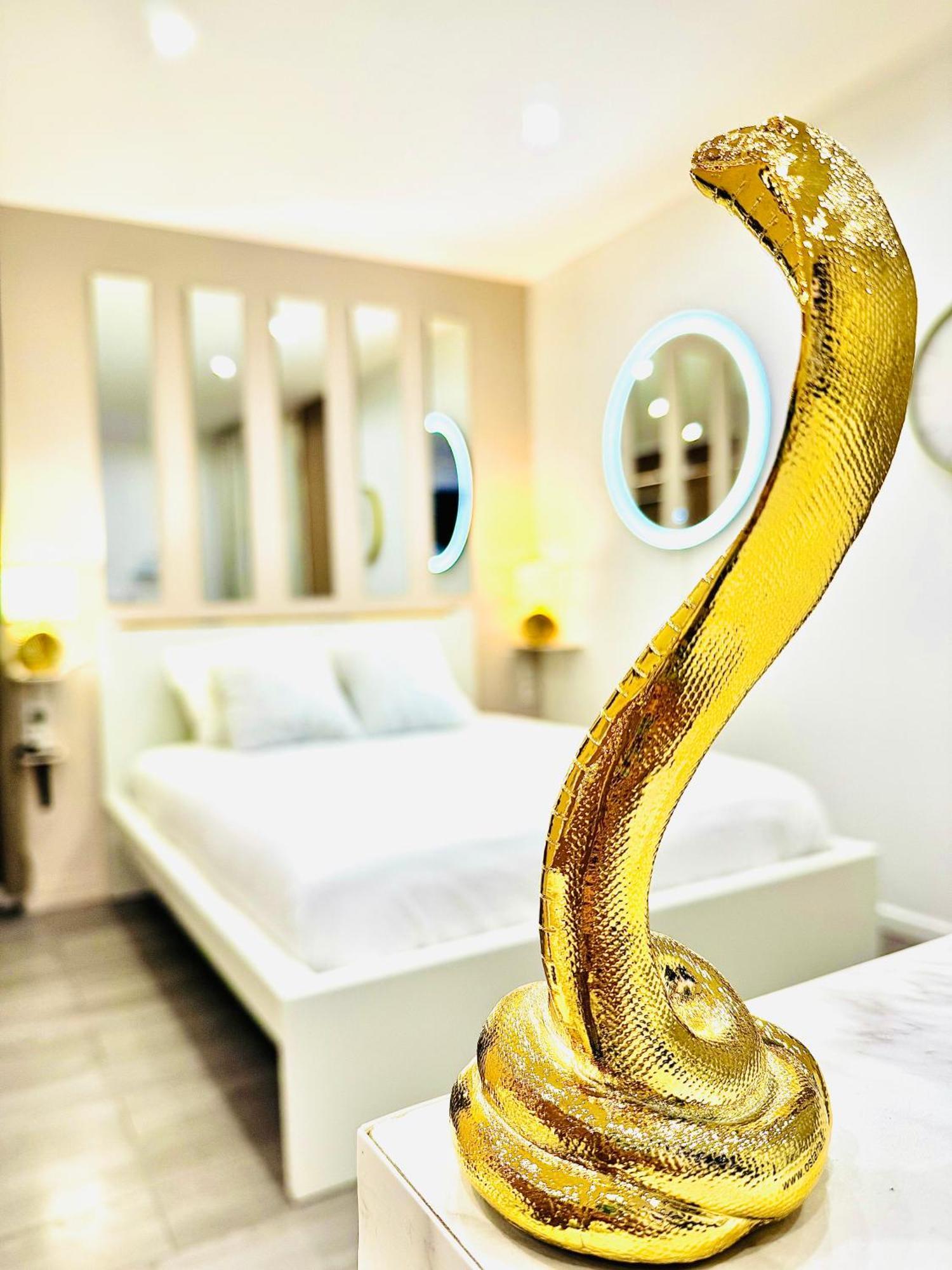 Worldroom Chambre Privee Avec Espace Commun Perpignan Kültér fotó